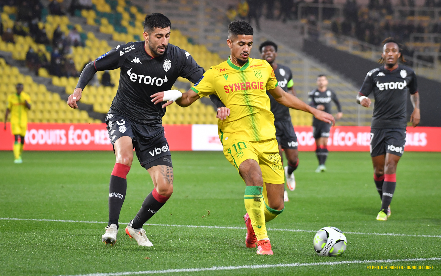 Fc Nantes Troph Es Unfp Joueur Du Mois Votez Pour Ludovic Blas